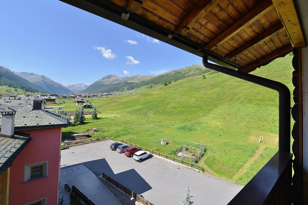 Hotel Posta Livigno Kültér fotó