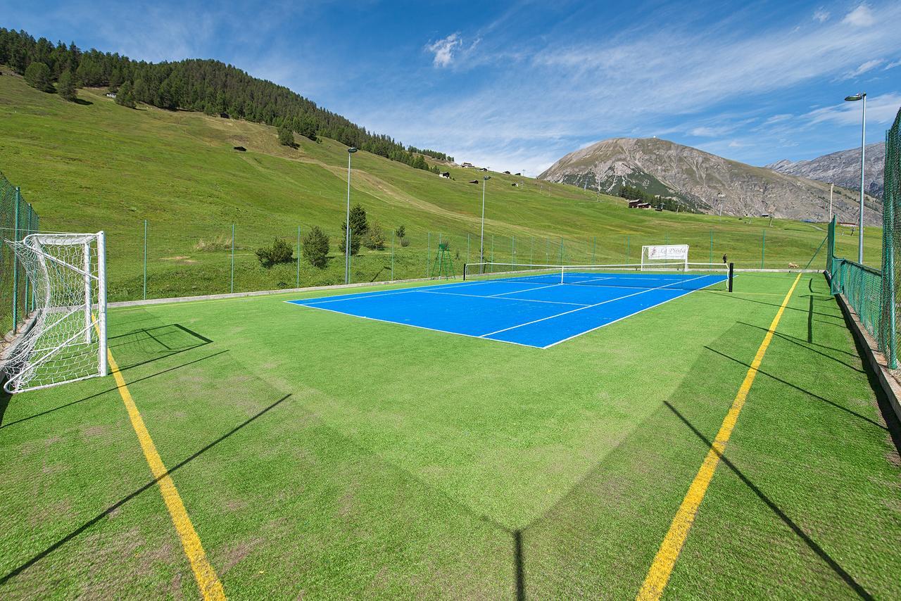 Hotel Posta Livigno Kültér fotó