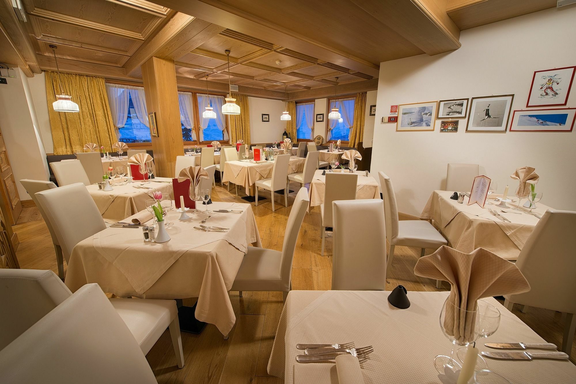 Hotel Posta Livigno Kültér fotó