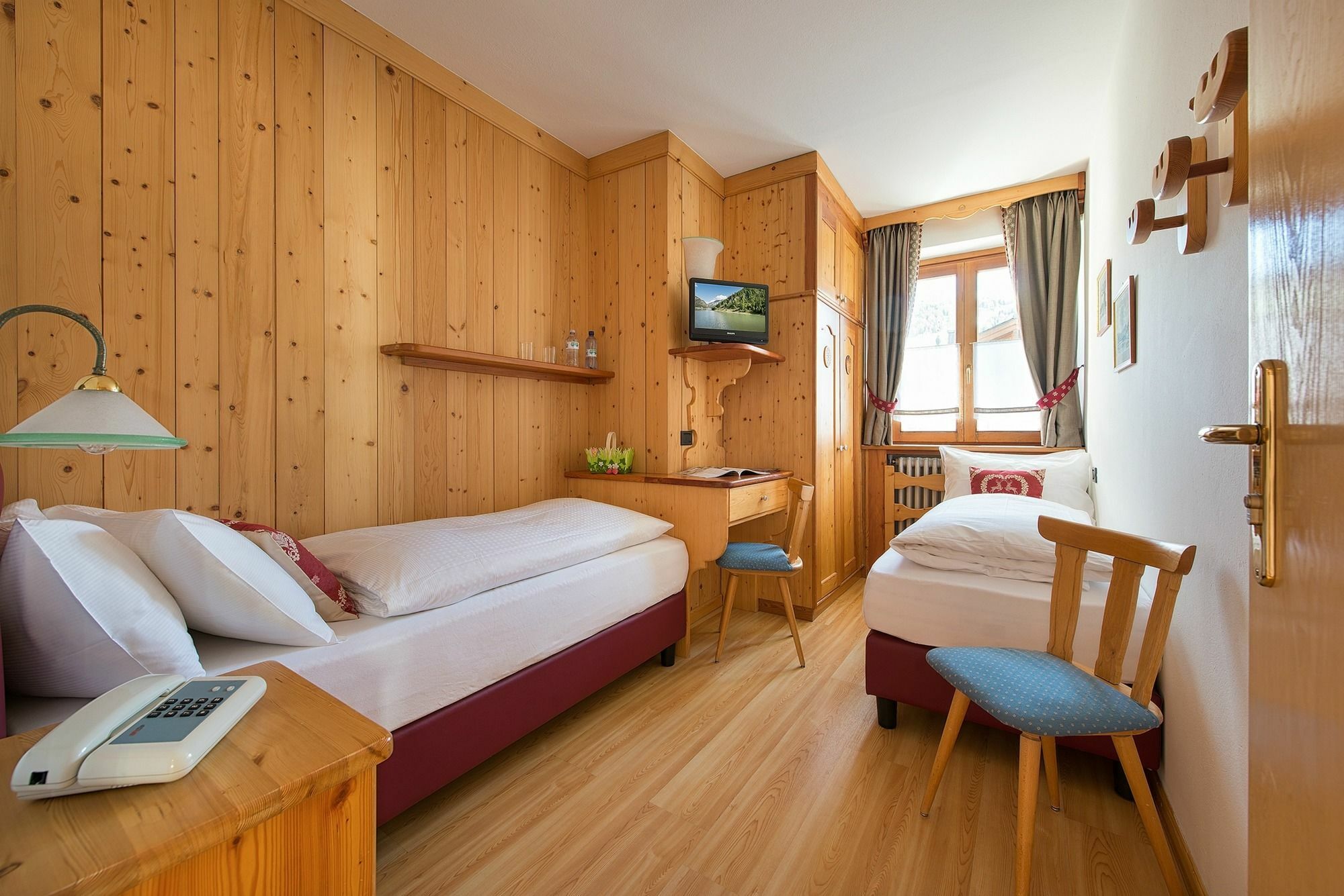 Hotel Posta Livigno Kültér fotó