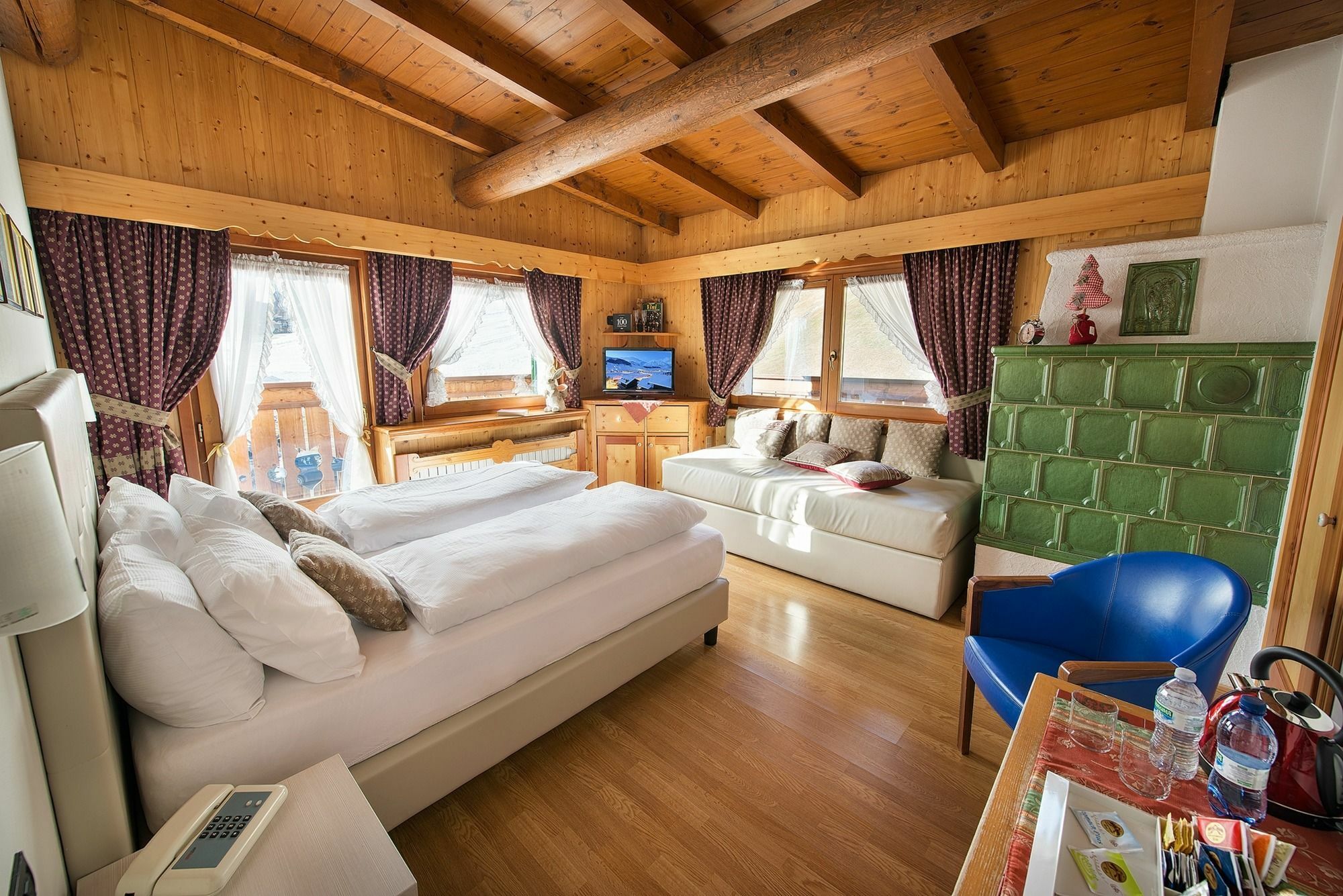 Hotel Posta Livigno Kültér fotó